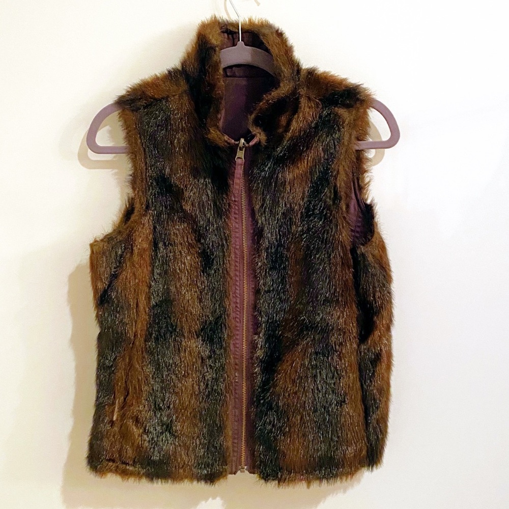 Brown Fur Reversible Vest w/ Zipper & Pockets